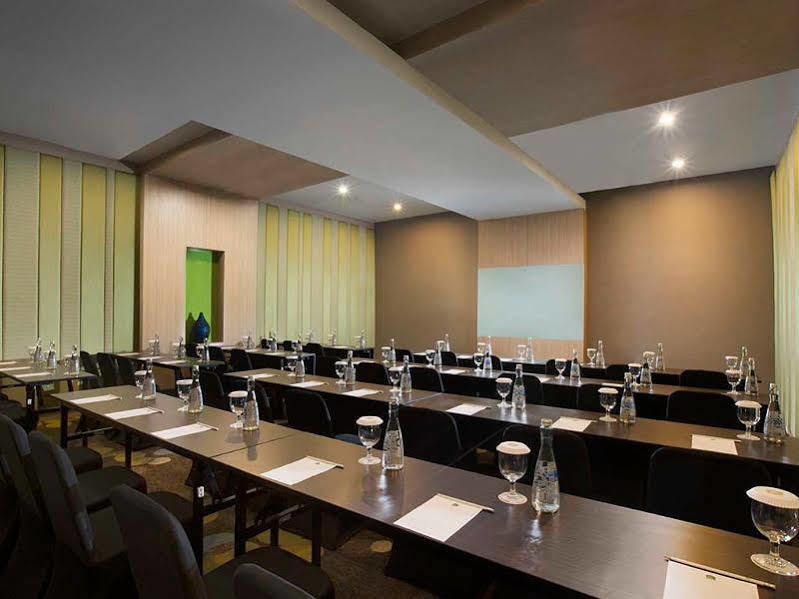 Hotel Swiss-Belcourt Bogor Exteriér fotografie
